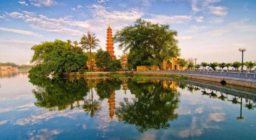 Aquarius Khách sạn